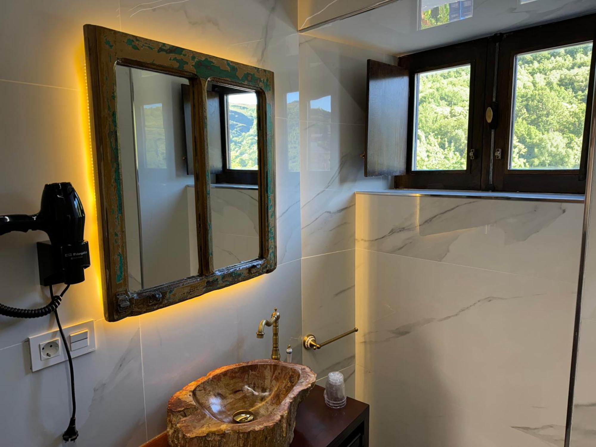 Boutique Vila De Triacastela Luaran gambar